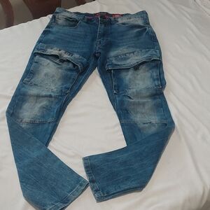 Switch  Remarkable .Men's Blue Jeans 30 X30 .Stright Legs .As Is Button Changed.